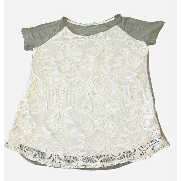 MAURICES SHORT SLV ROUND NECK FRONT LACE BLOUSE, WOMENS, M, GREY & WHITE LACE - Picture 4 of 12